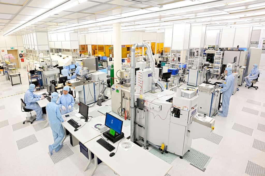 BvOF 2022_1129_ABE - TUe Nanolab cleanroom